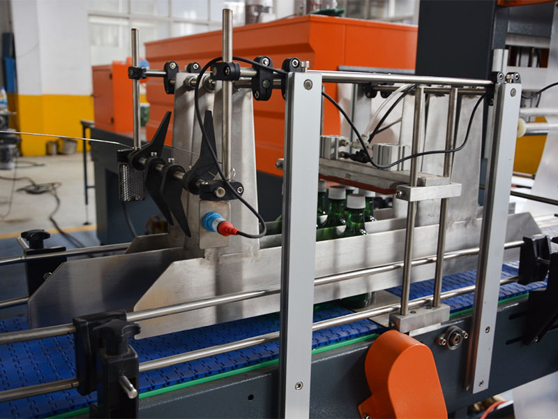 Labelong Packaging Machinery wrapping machine with touch screen for plastic bottles for glass bottles-2